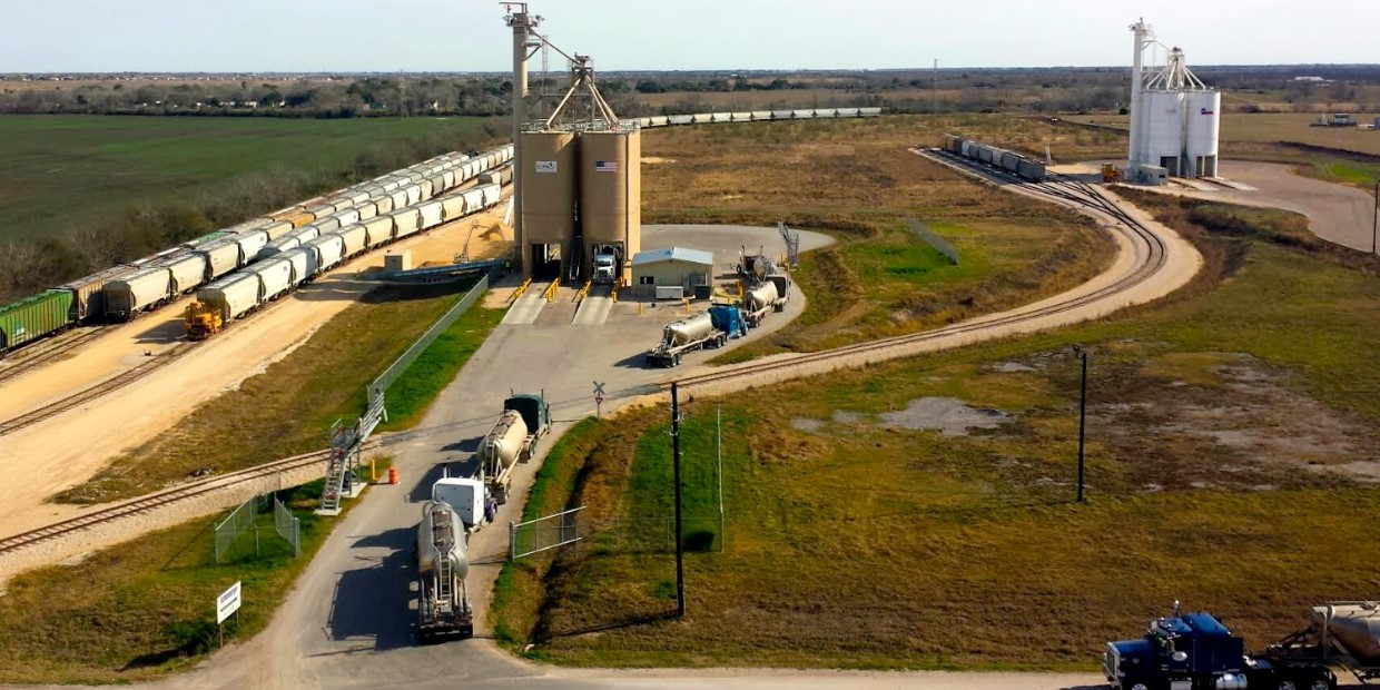 Paying A Visit To The Eagle Ford’s Original ThirdParty Frac Sand Silo